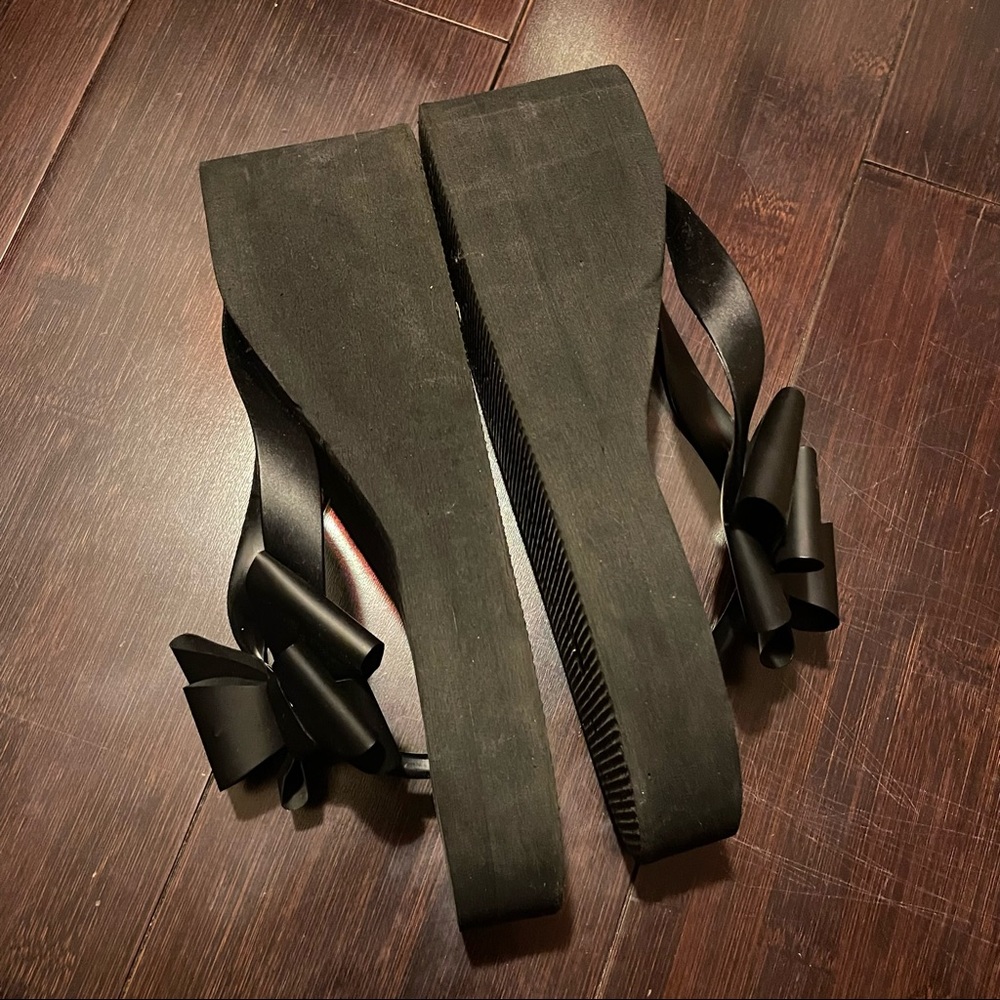 CASUAL SHOE BUNDLE - Picture 8 of 10